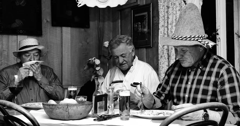 Le plan minute par minute d'un apéro improvisé réussi